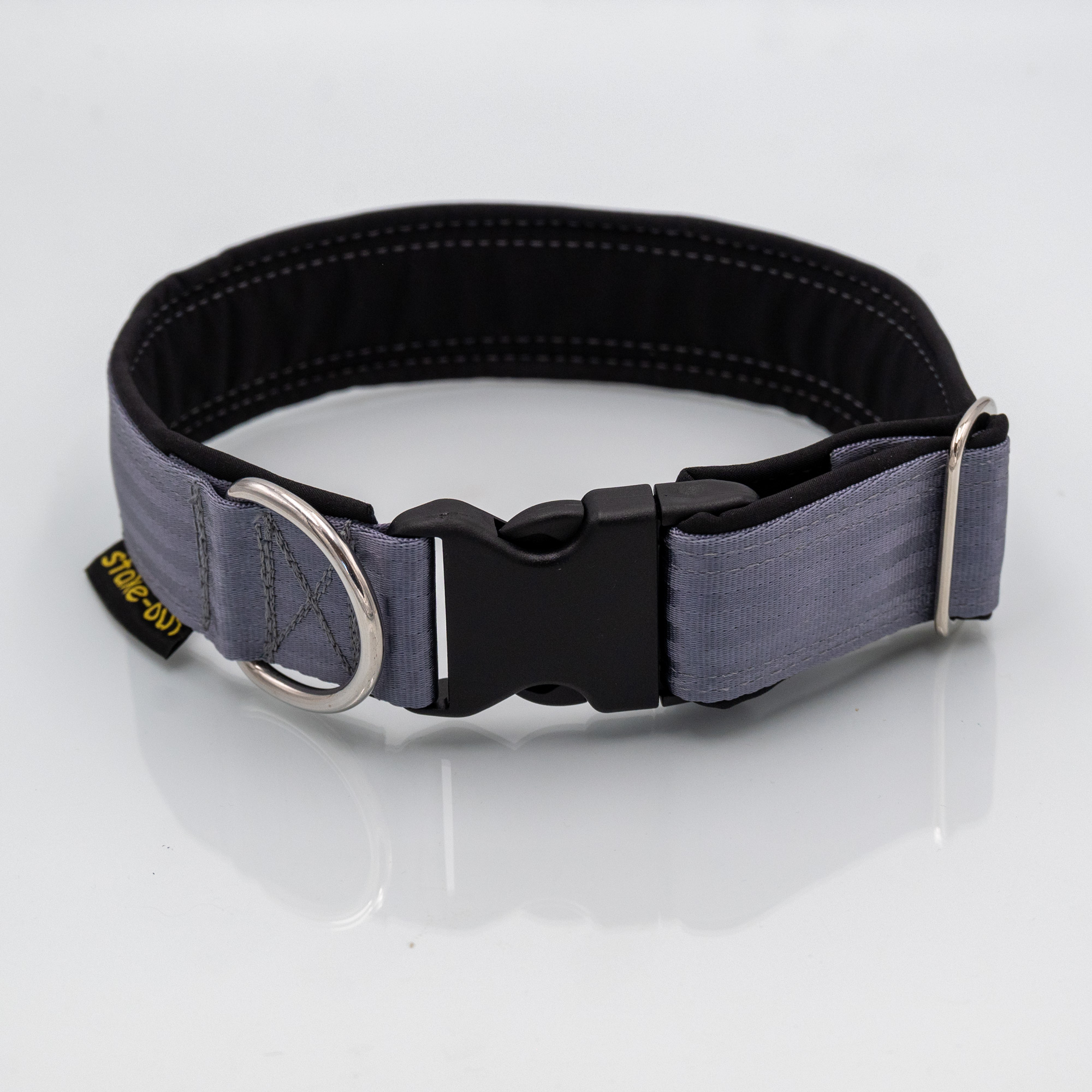 Detail Anthrazit/Schwarz Sicherheitsgurt-Hundehalsband Anthrazit/Schwarz – Detailansicht