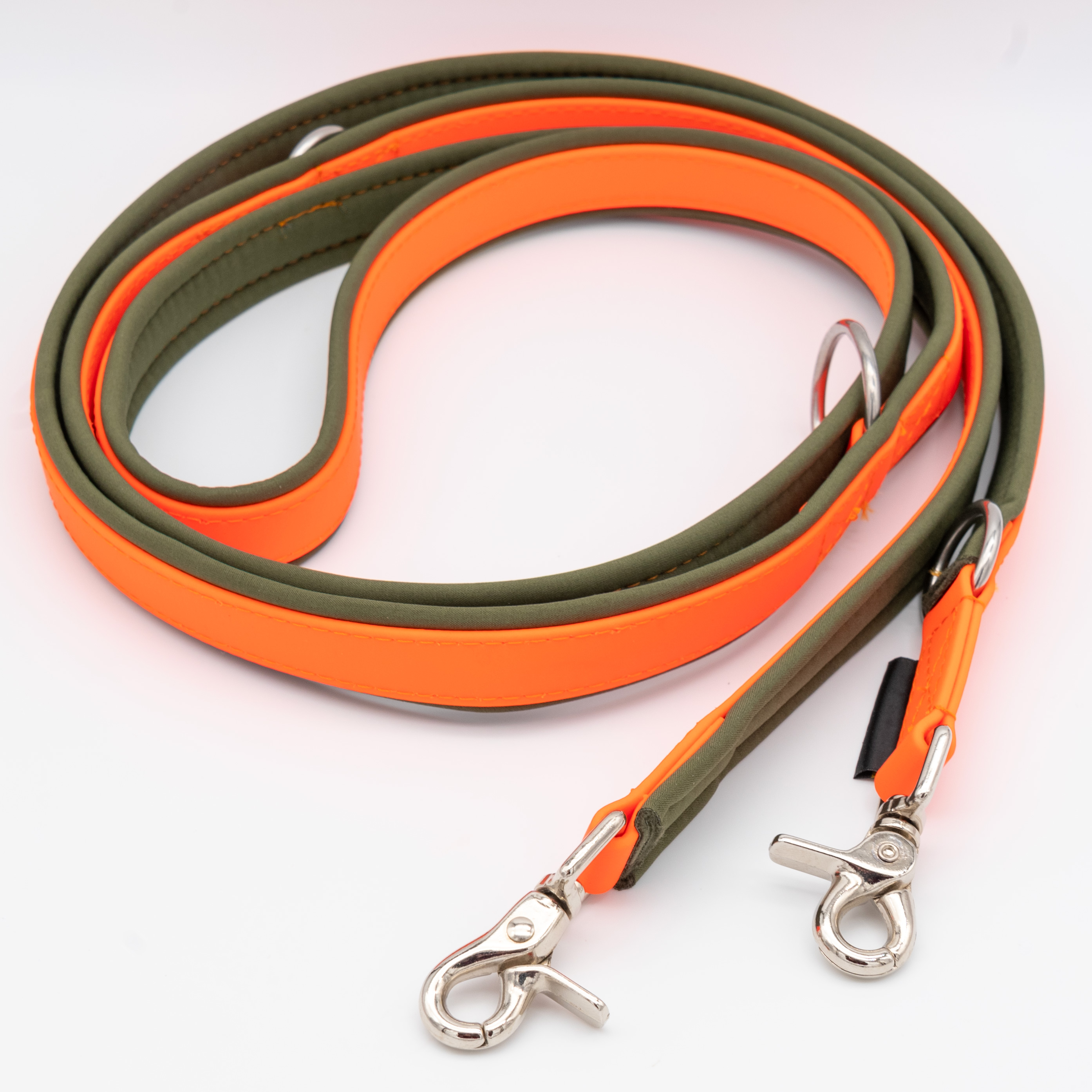 Orange/Oliv Biothane Führleine 2,50 m in Orange/Olive, 3-fach verstellbar, Softshell-gepolstert